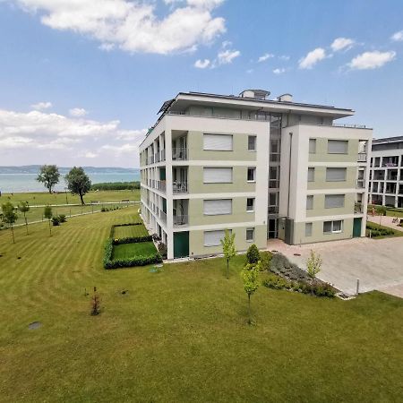 Vizpart Honved Apartman Balatonlelle Exterior photo